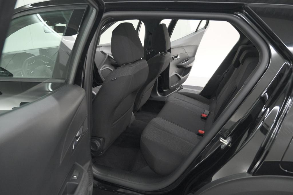 Peugeot 2008 1.2 hybrid 136 style | apple carplay | parkeersensoren | clima