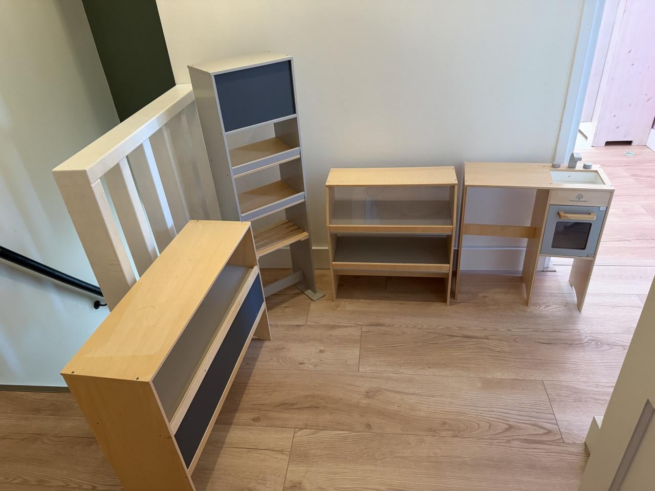 Houten speelgoed winkeltje
