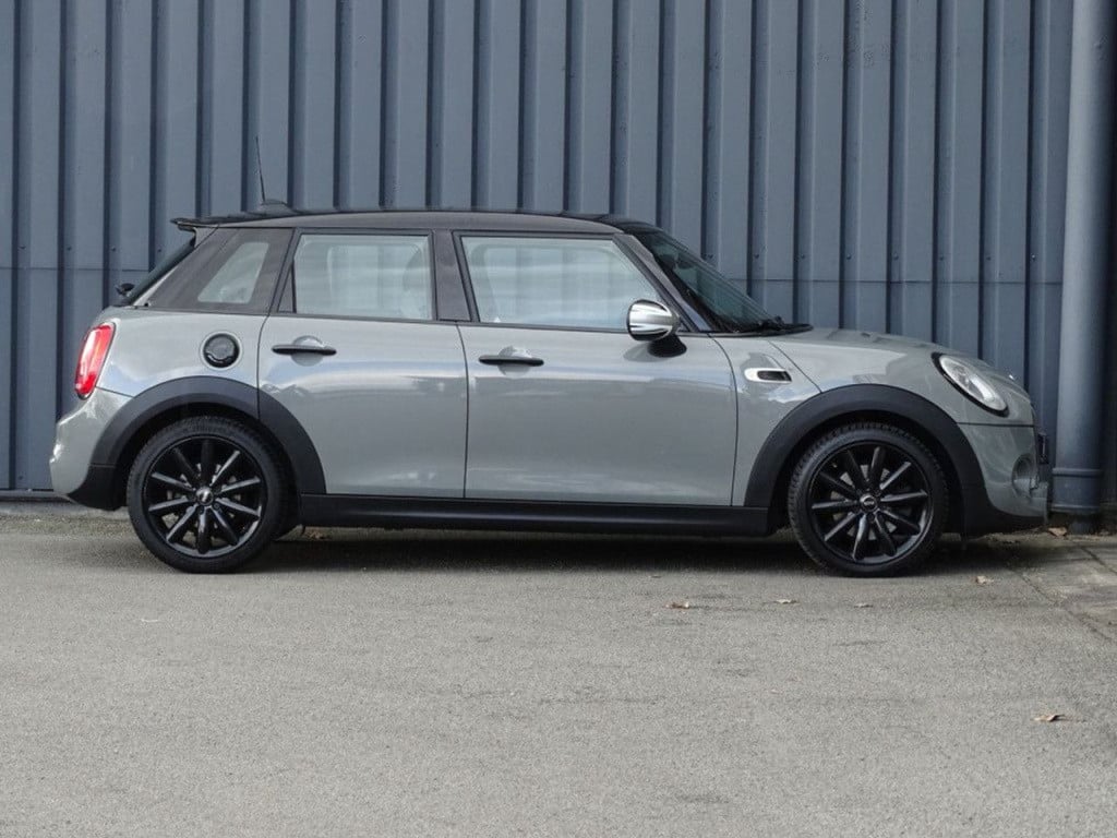 Mini Cooper mini 2.0 chili pano | led | navi | bluetooth