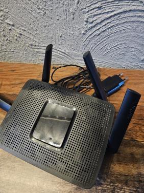 Linksys EA8300 Max-Stream AC2600 MU-MIMO Smart Wi-Fi Router