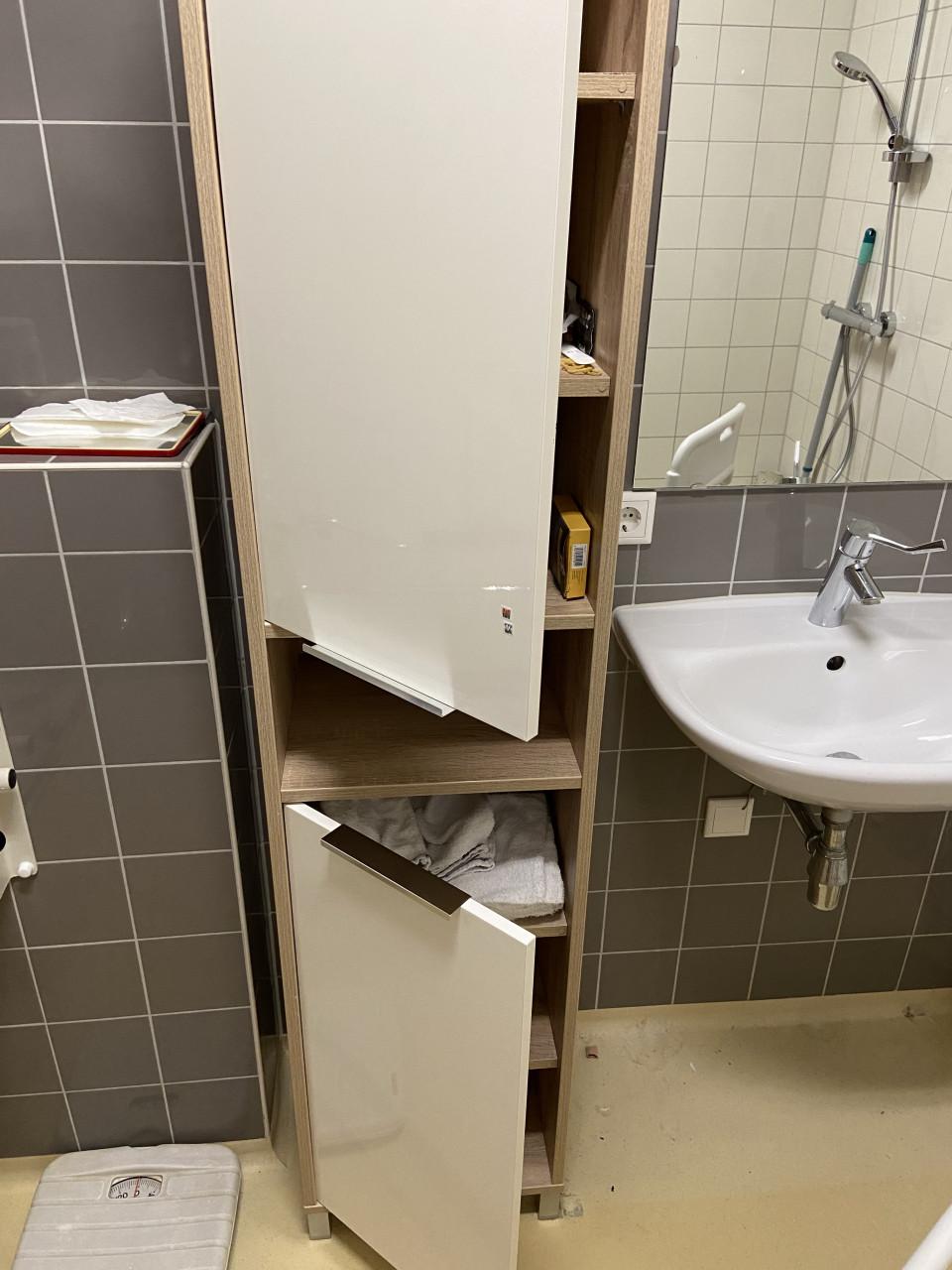 Badkamerkast hoog