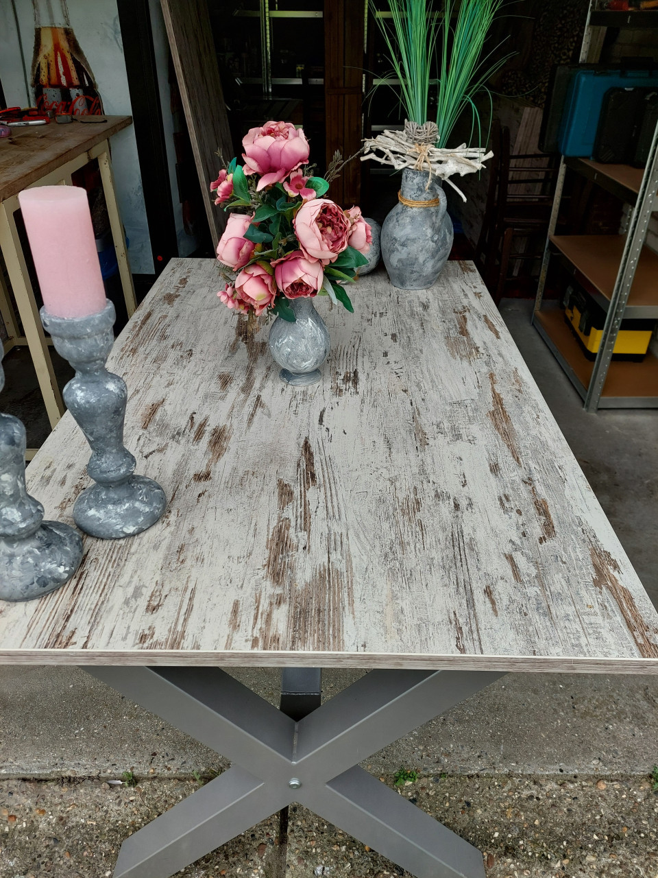 Nw Industriële eettafel met x poten