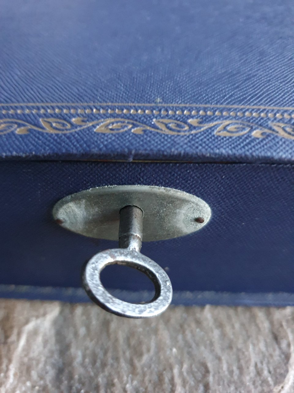 Leuk vintage cassa geldkistje, made in Italy, incl sleutel, goede staat...