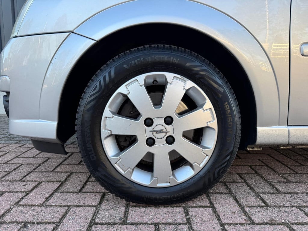 Opel Meriva 1.6-16v temptation
