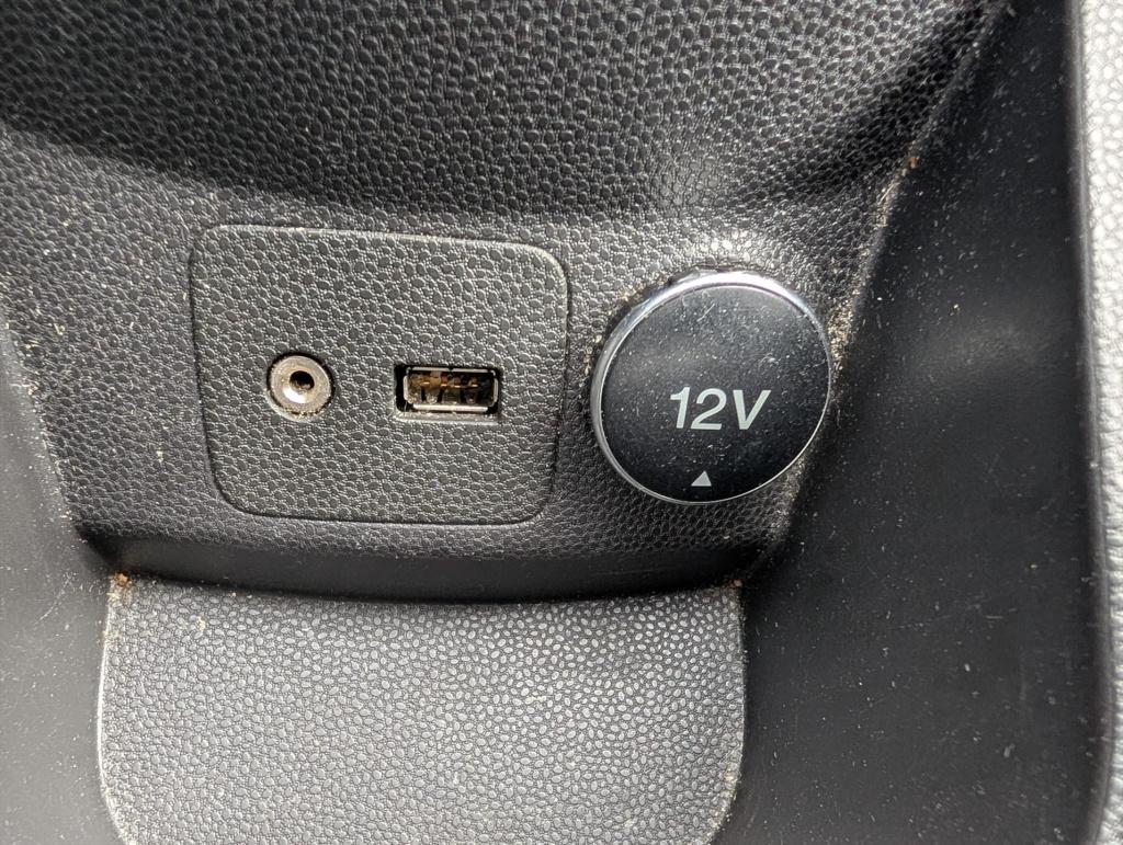 Ford Fiesta 1.0 ecoboost 100pk 5d titanium , cruise controle , trekhaak