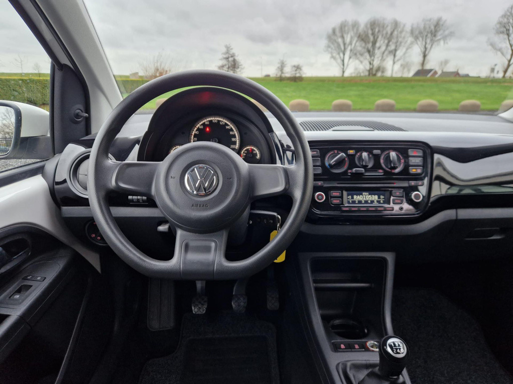 Volkswagen UP! 1.0 move up! bluemotion | airco