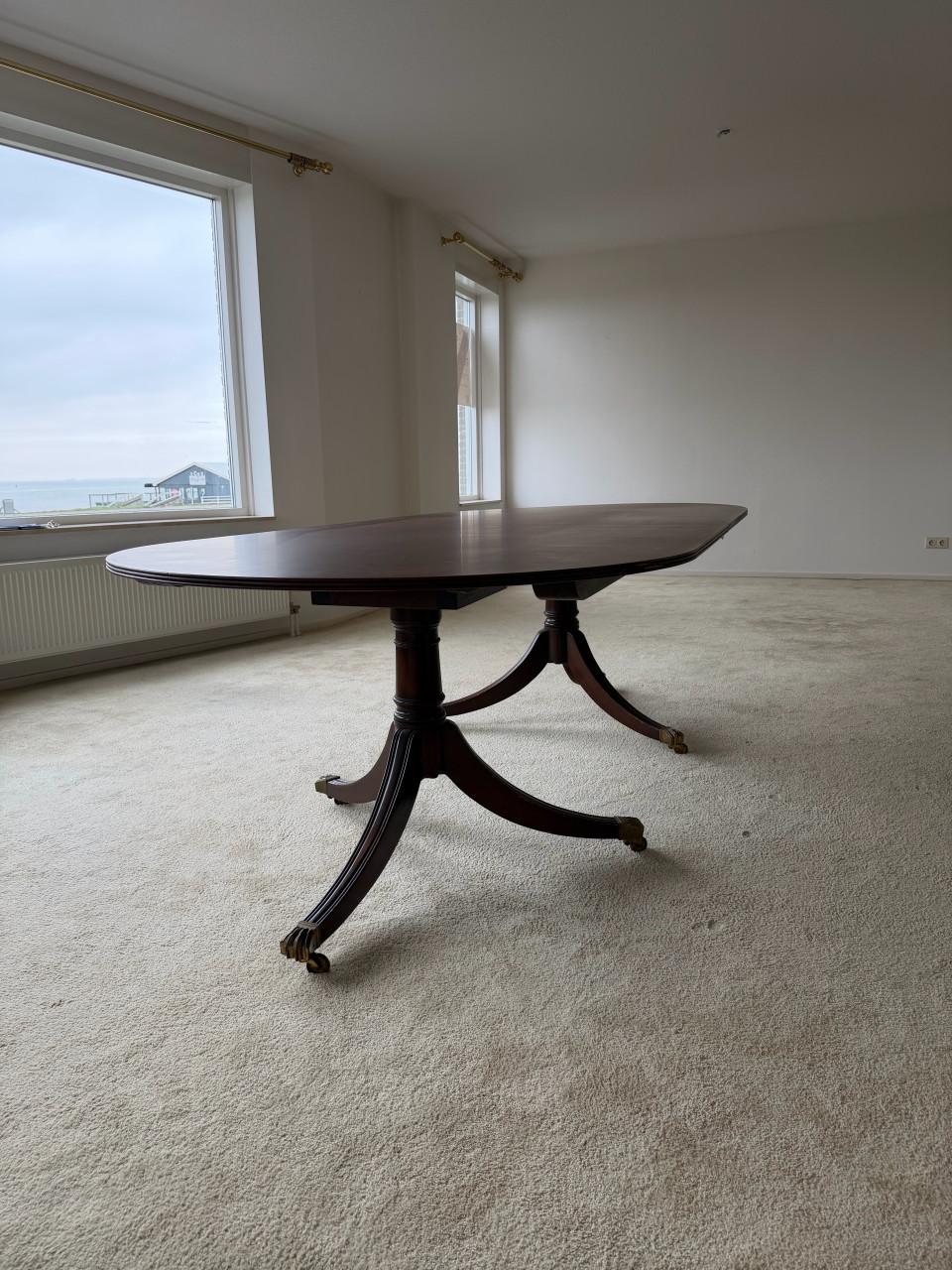 Eetafel antiek vergadertafel