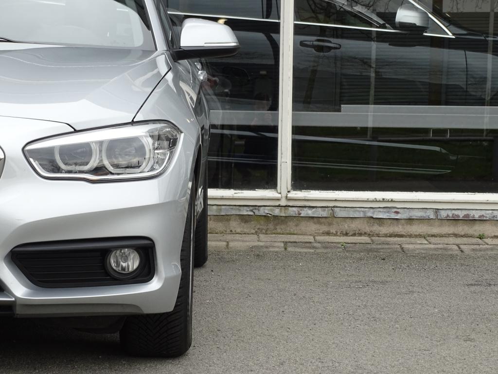 BMW 1 Serie 118i corporate lease essential automaat | led | navi