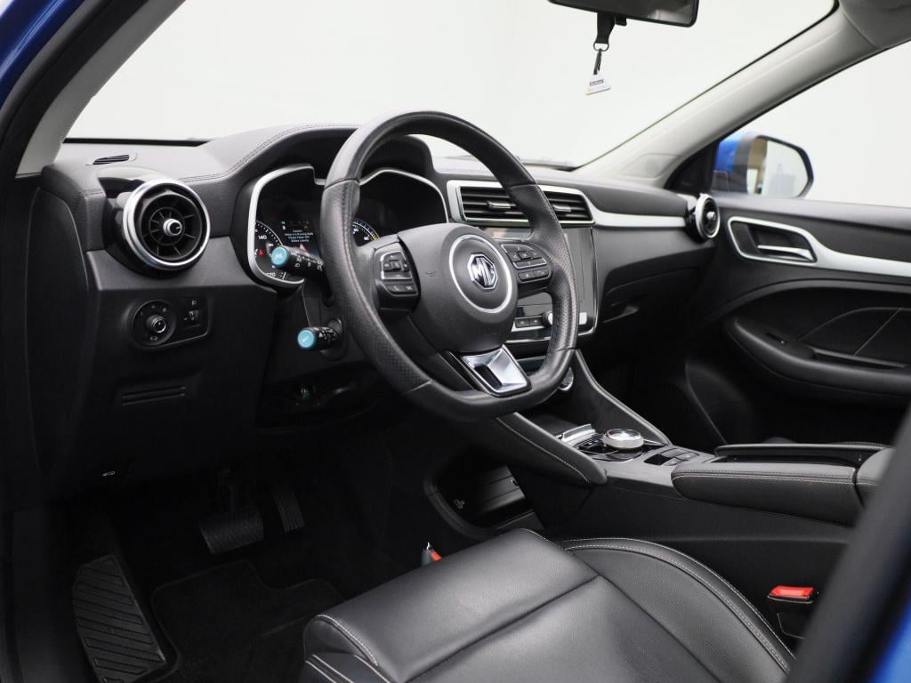 MG Zs Ev mg luxury 45 kwh