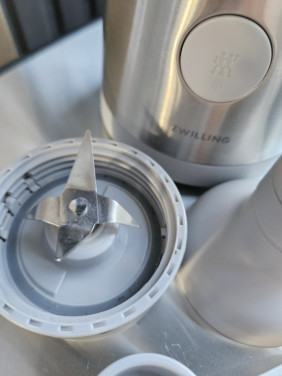 Krachtige Zwilling Enfinigy - Personal blender to go in zeer nette staat..