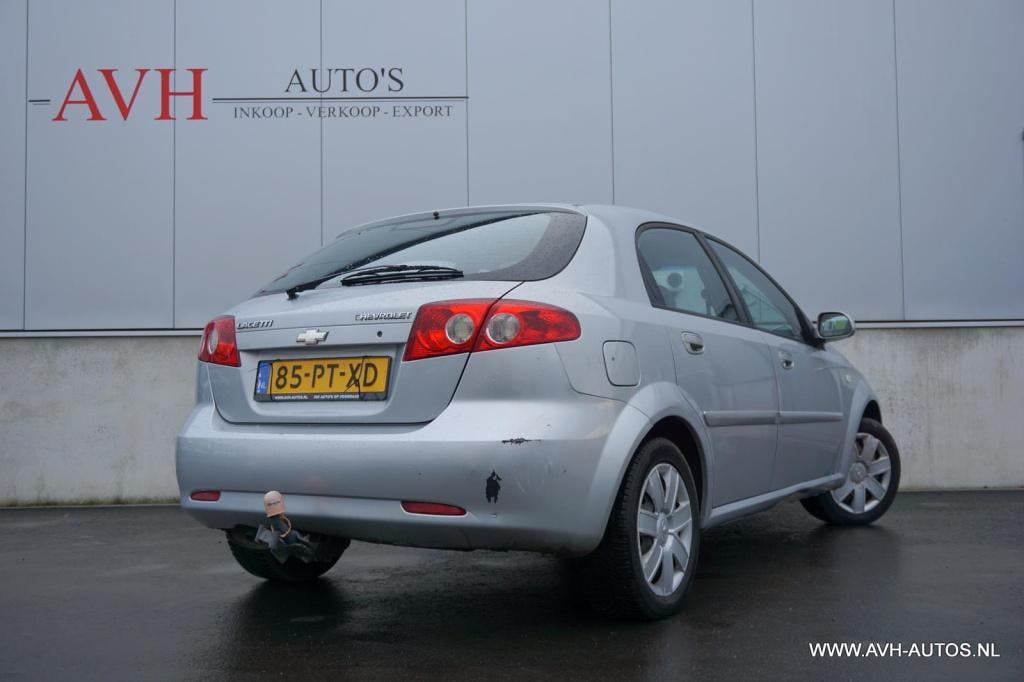 Daewoo Lacetti 1.6-16v style