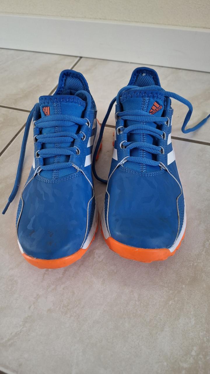 Adidas Youngstar