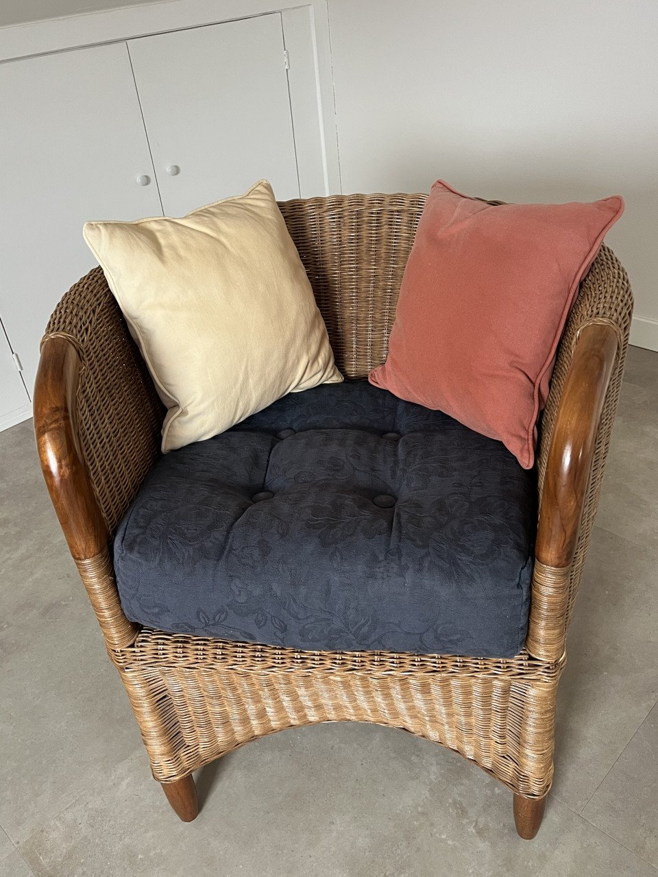 Te koop: Comfortabele Rotan fauteuil van zeer goede kwaliteit