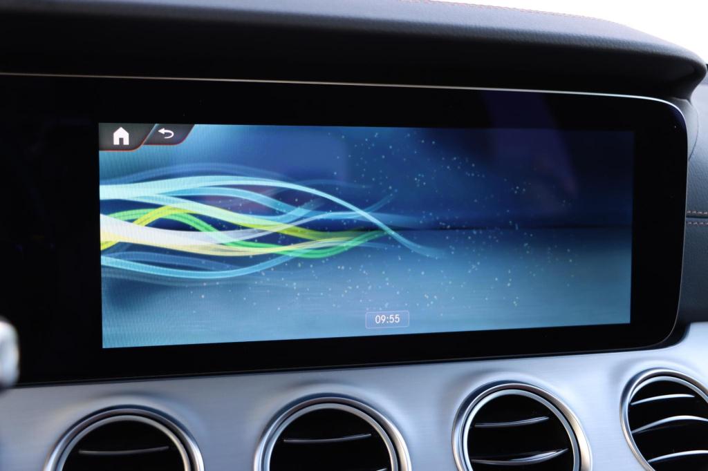 Mercedes-Benz E-Klasse 200 business solution amg