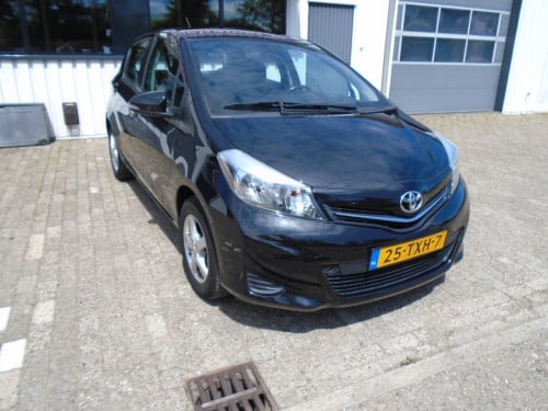 Toyota Yaris 1.0 VVTi 2012
