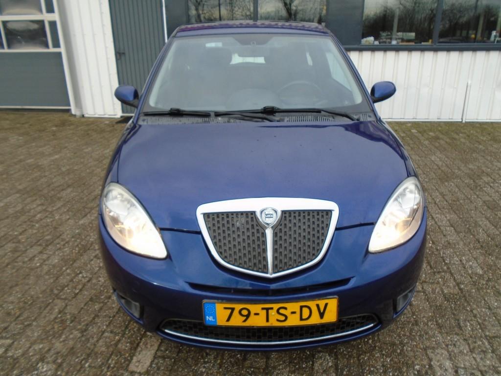 Lancia Y(psilon) 1.2 oro