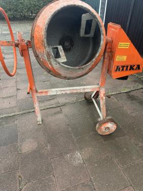Te Koop Beton/speciemolen Atika