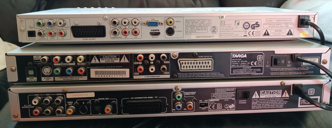 Dvd spelers drie stuks