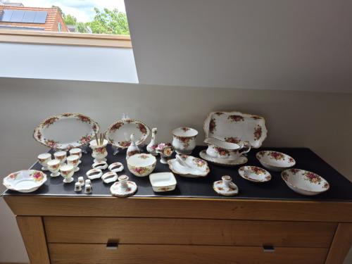 Royal Albert Old Countr Roses