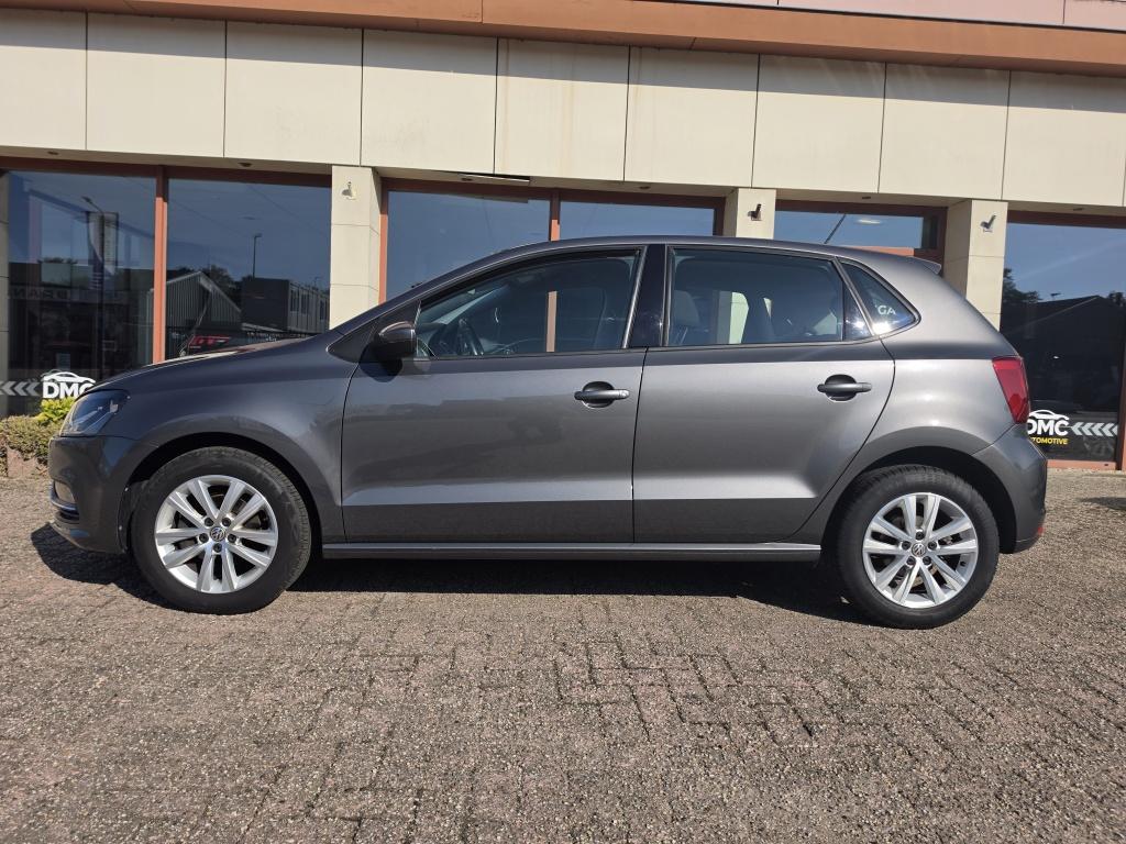 Volkswagen Polo 1.2 tsi comfortline connected series | airco | stuurbekr | 