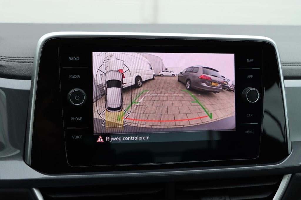 Volkswagen T-roc 1.5 tsi style 150pk