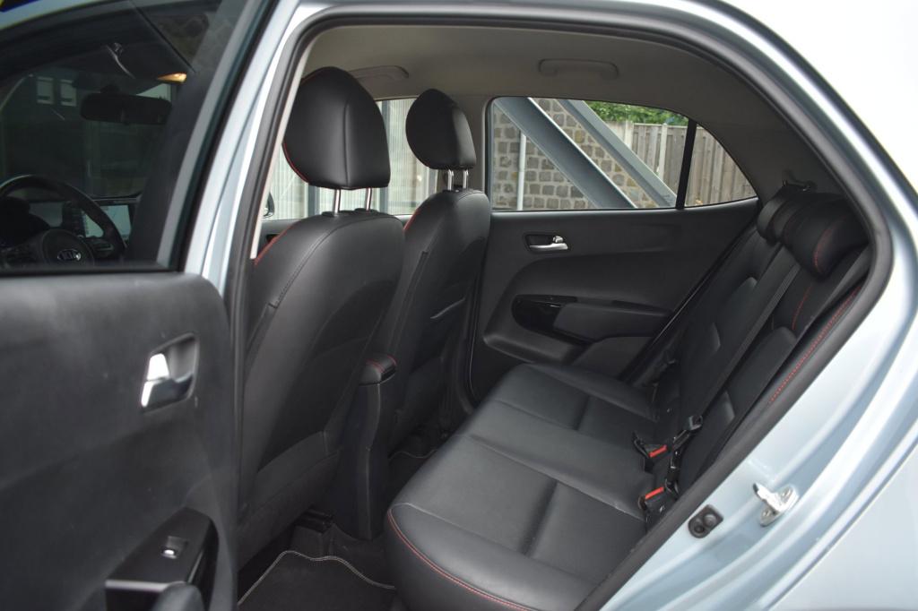 Kia Picanto 1.0 t-gdi gt-line | camera | leder | apple carplay | android au