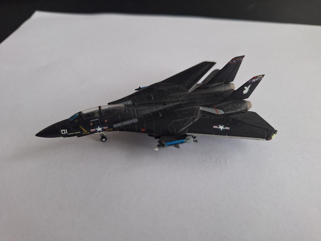 Diecast model Grumman F-14, 1:200