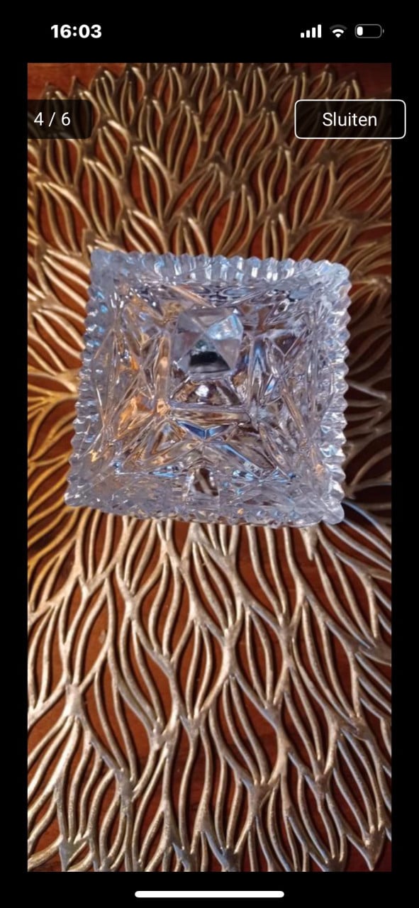 Suikerpot van kristal met dekseltje
