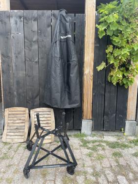 Big Green Egg large onderstel + hoes + zijtafels