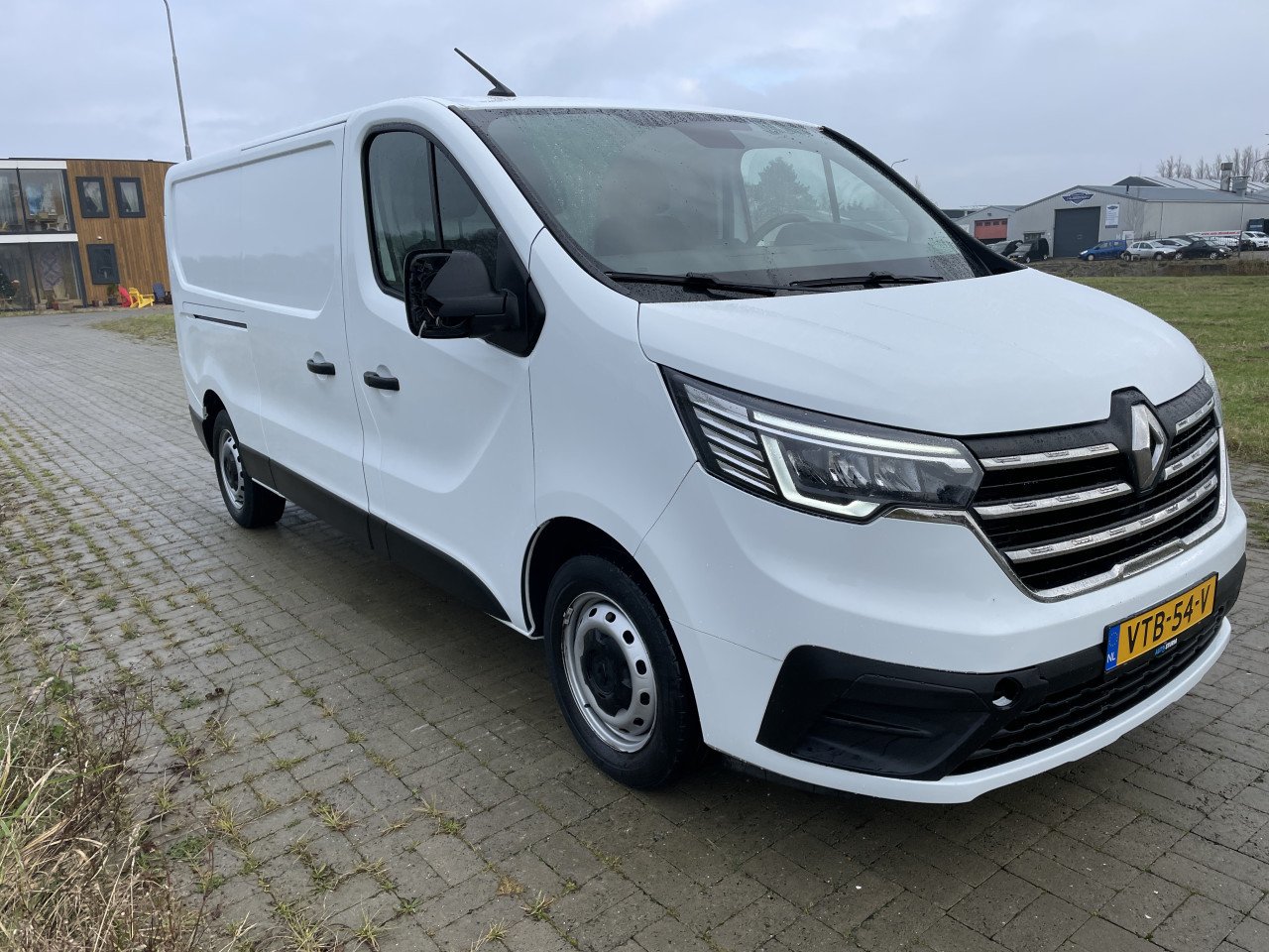 Renault trafic 2.0 dci 130 pk l2h1 10-2022