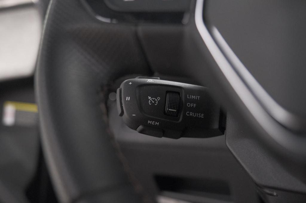 Peugeot 5008 1.6 puretech 180 eat8 gt pack | compleet! | schuif-/kanteldak 