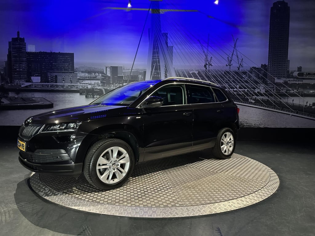 Skoda Karoq 1.5 tsi act business edition plus *led*appconnect*navi*virtual*