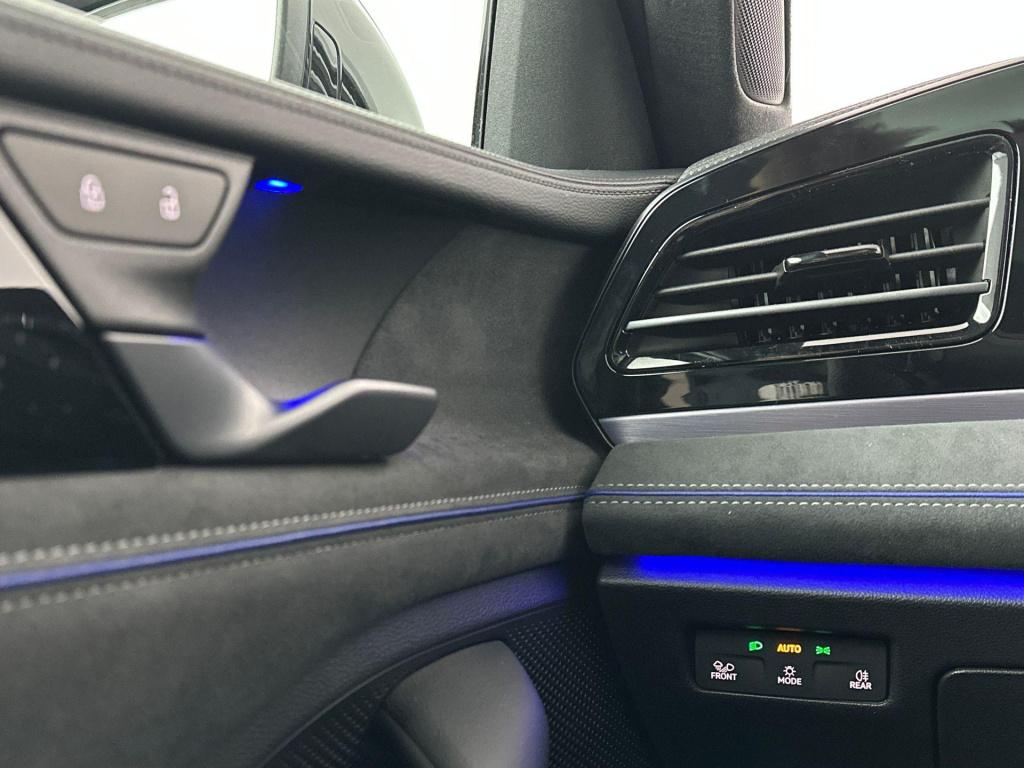 Volkswagen Passat r-line edition plug in hybride 204 pk black style plus pa