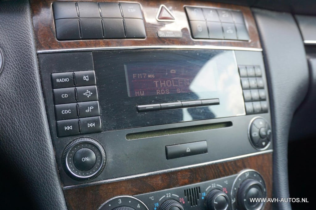 Mercedes-Benz C-Klasse 180 k. classic