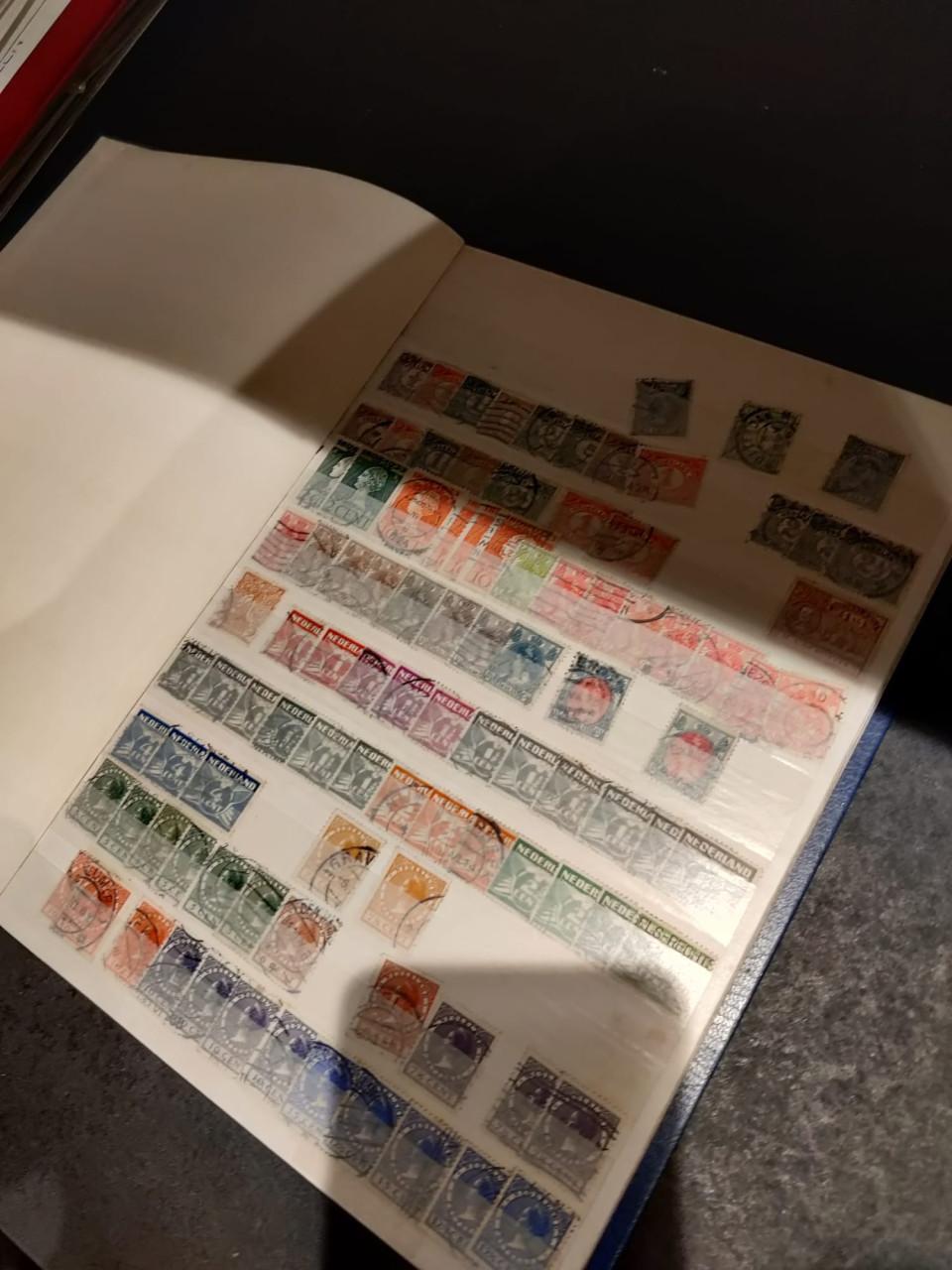 Dun Importa album met zegels en series Nederland