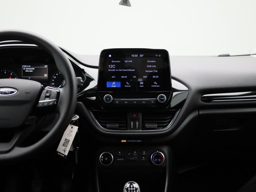 Ford Fiesta 1.1 trend | parkeer sensoren | airco | dab | bluetooth