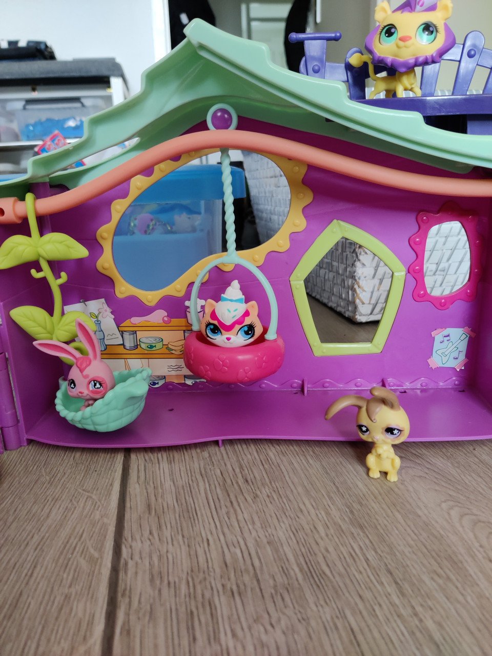 Little Pet shop