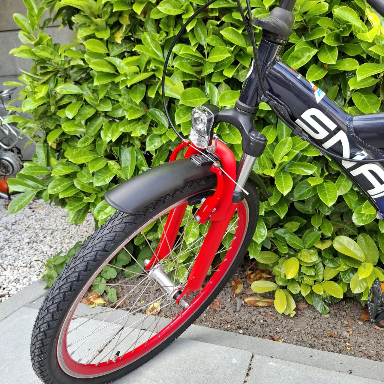 Batavus snake 24 inch
