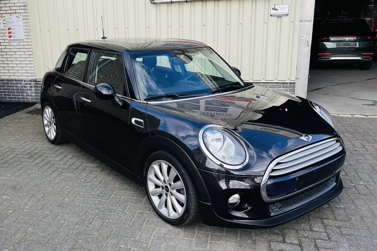 Mini 1.5 Cooper PANORAMA, Stoelverwarming