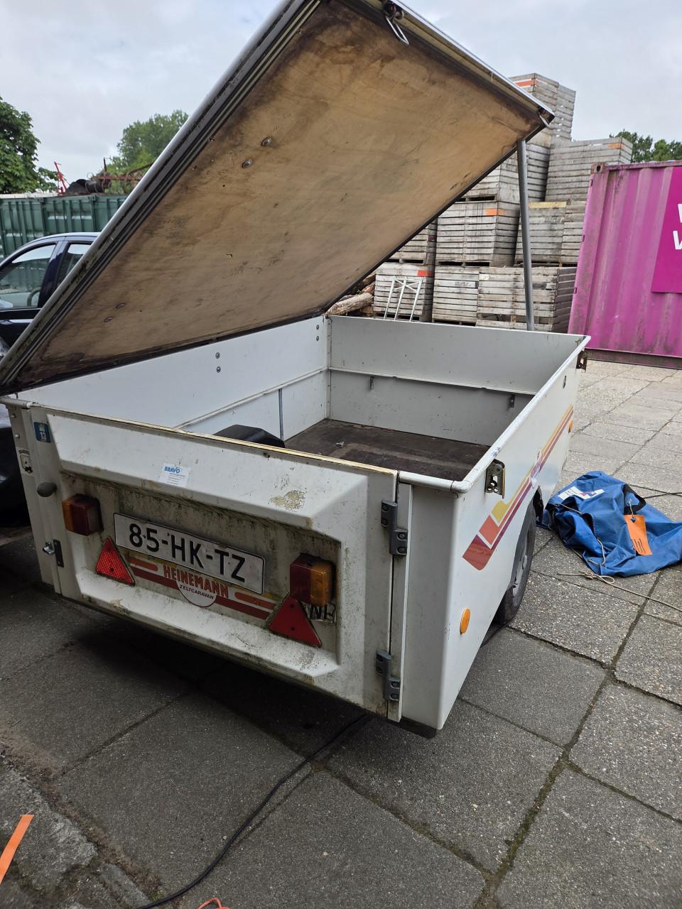Aanhanger te koop.