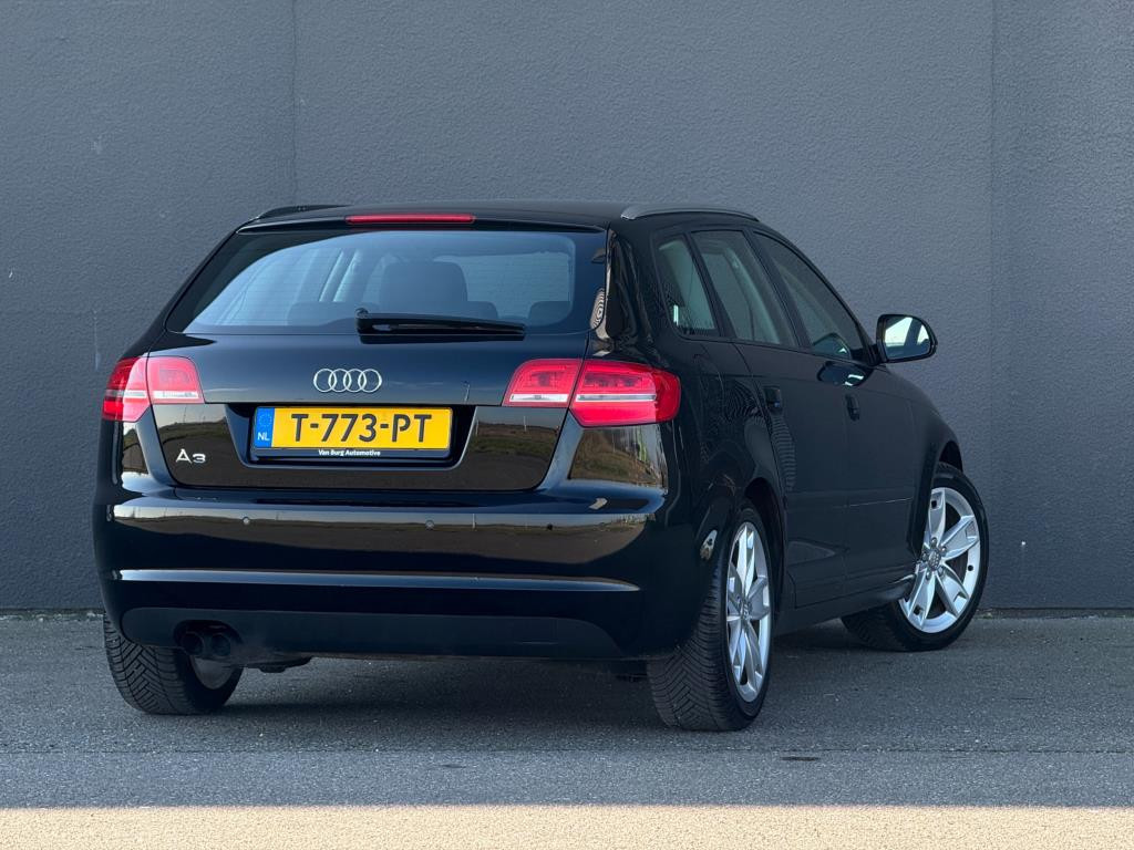 Audi A3 sportback 1.4 tfsi attraction