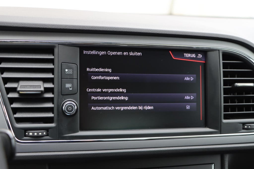Seat Leon 1.0 ecotsi style business intense