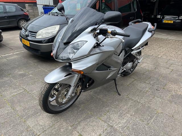 Honda VFR800 V-tec 2004