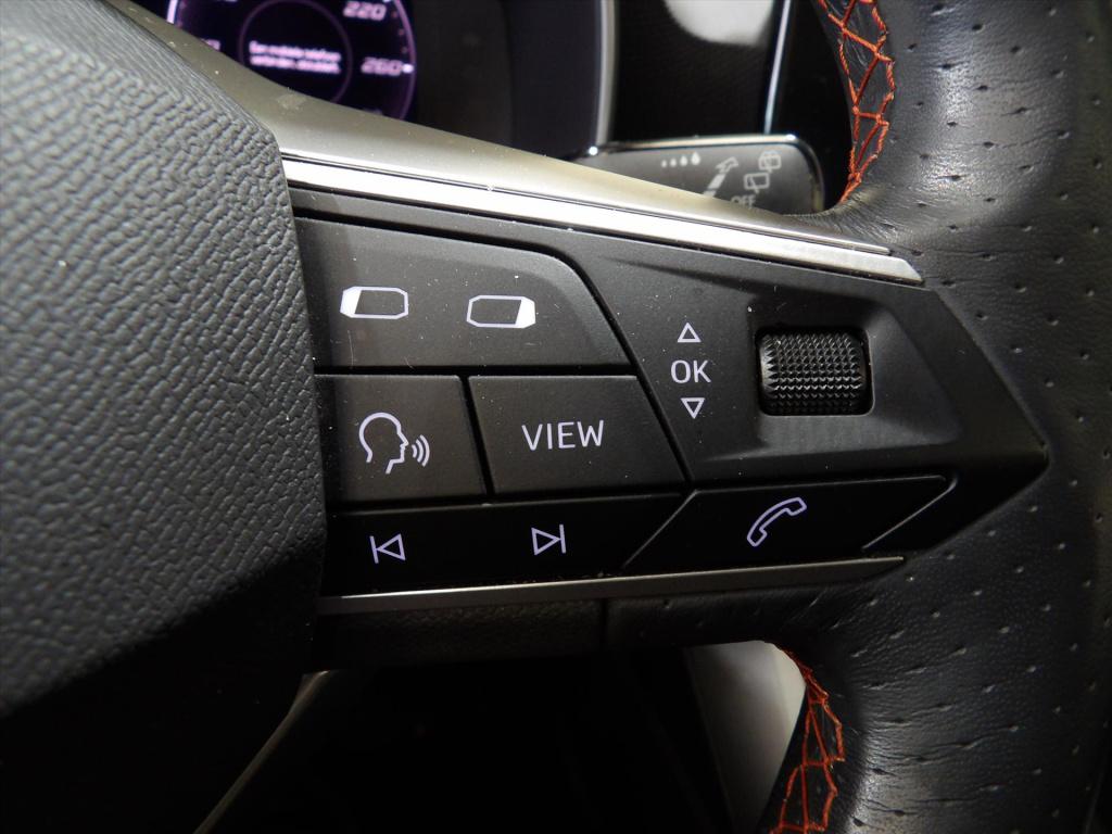 Seat Leon 1.5 tsi 150pk fr