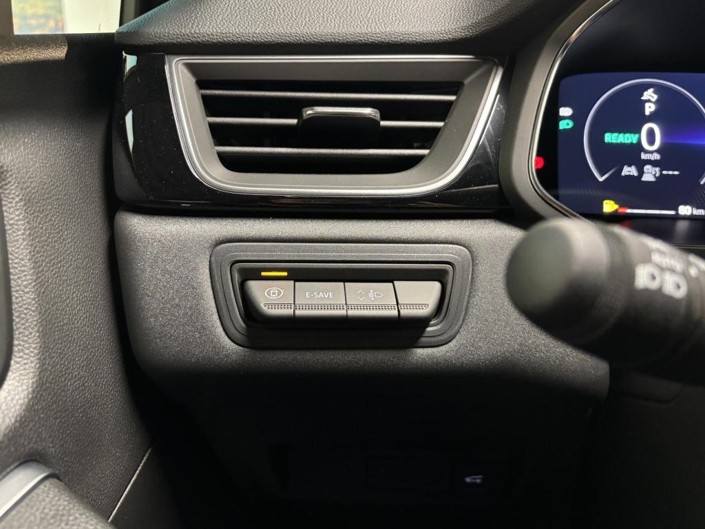 Mitsubishi Grandis 1.8 hev first edition