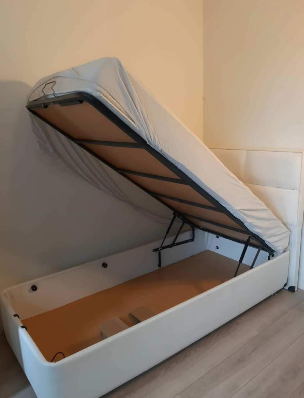 1 persoonsbed met opbergruimte