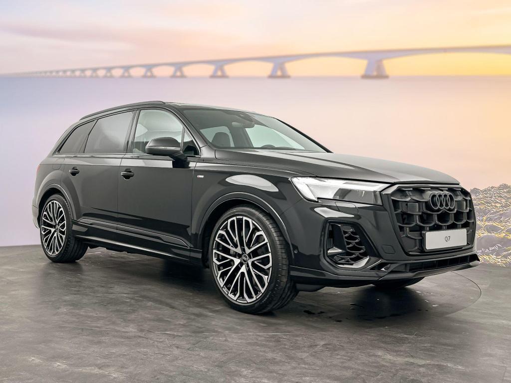 Audi Q7 pro line s 55 tfsi e 290 kw / 394 pk suv 8 versn.