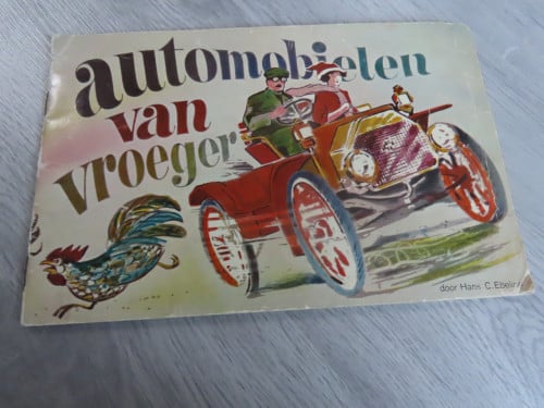 Plaatjesalbum automobielen van vroeger