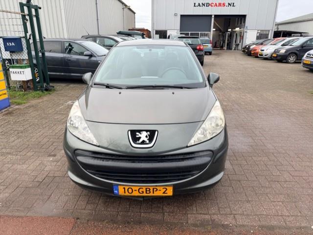 Peugeot 207 1.4 vti cool 'n blue