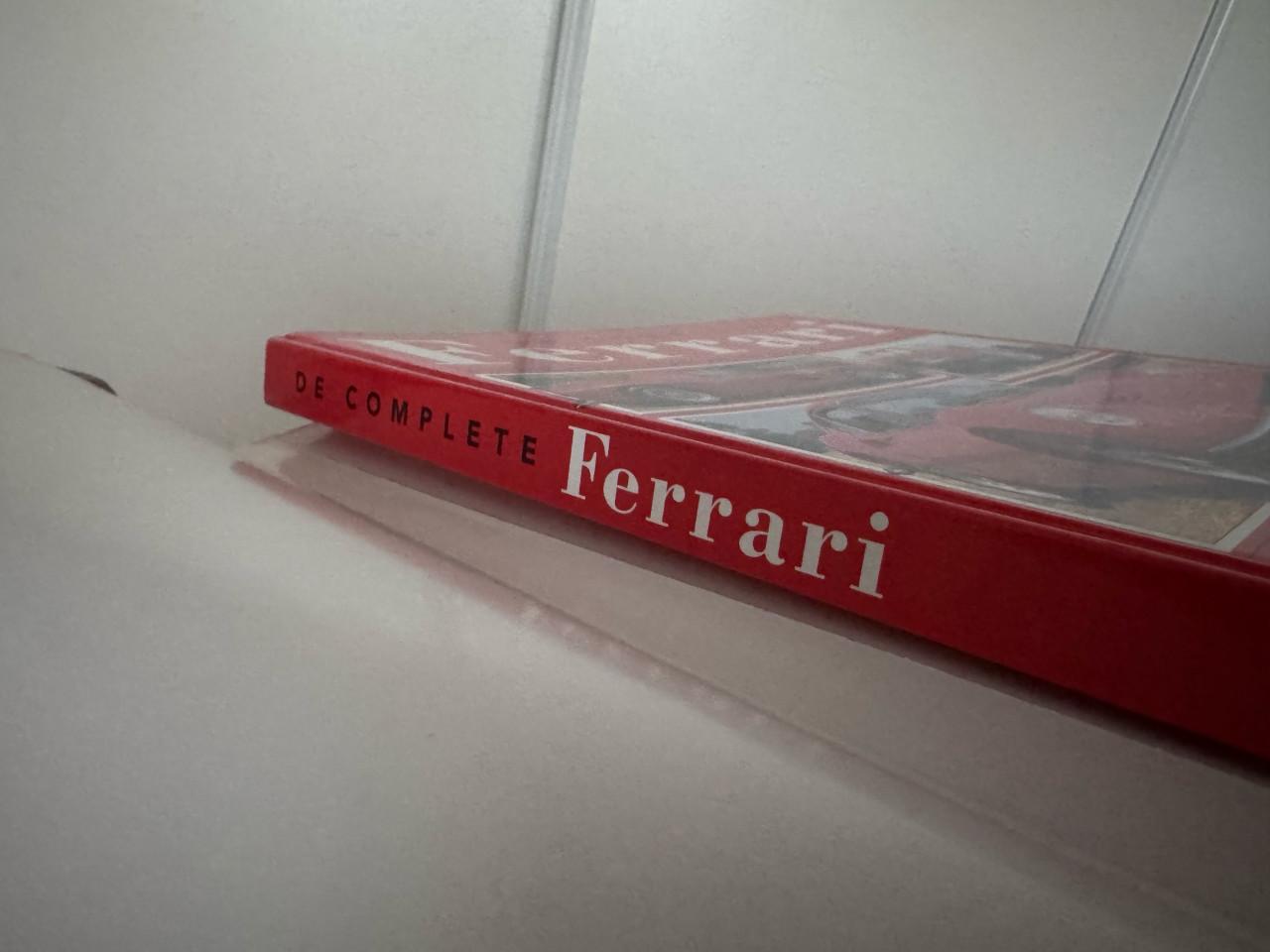 De Complete Ferrari - Roger Hicks